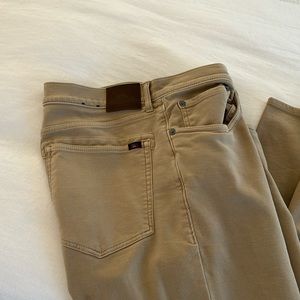 Khaki men’s faherty pants